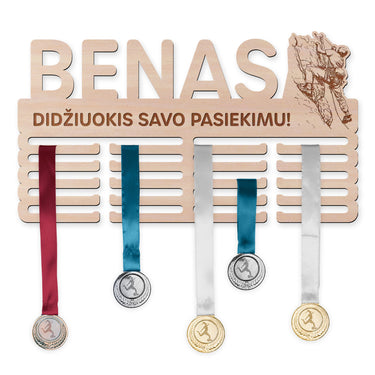 Medaļu pakaramais - kāpšana, cilvēks