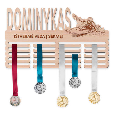 Medaļu pakaramais - ūdens slaloms, cilvēks